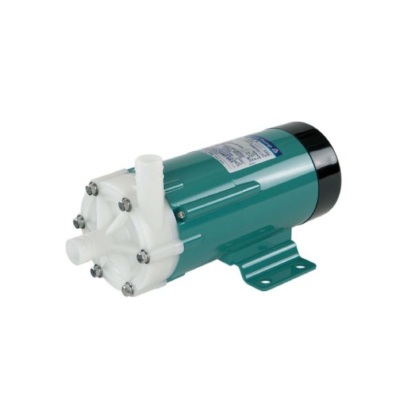 Pompe à entrainement magnétique