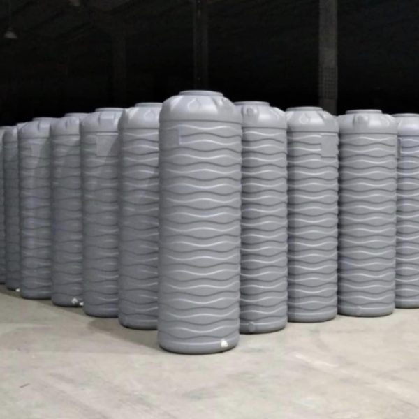 Citerne Plastique 800 Litres 7 couches Vertical Hidhab